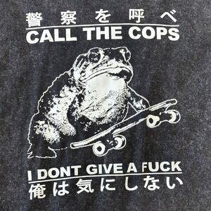 Smokey Gray Graphic T-Shirt with Funny Frog Design Size XXL